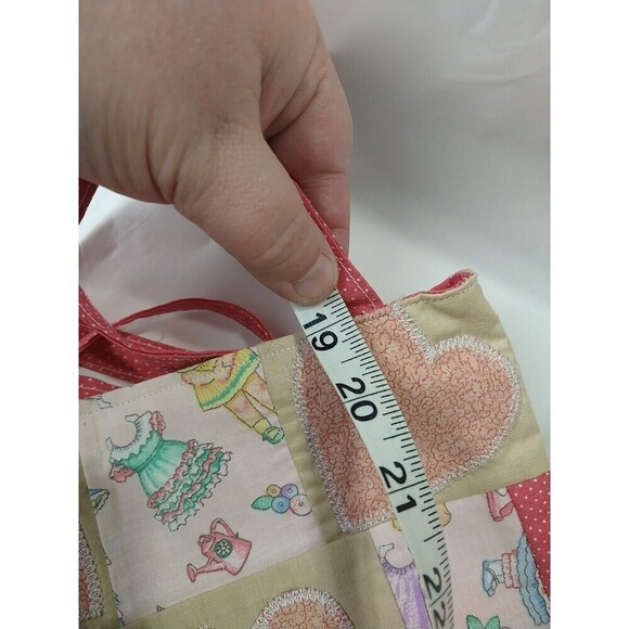 Handmade New Quilted Square Pink Creme Hearts Paper Doll Book Bag/ Library Bag. - Picture 11 of 11